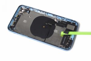 تعویض شاسی آیفون XR