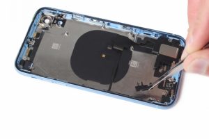 تعویض شاسی آیفون XR