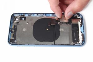 تعویض شاسی آیفون XR