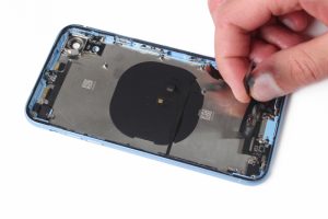 تعویض شاسی آیفون XR