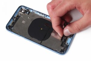 تعویض شاسی آیفون XR
