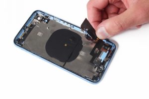 تعویض شاسی آیفون XR