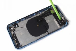 تعویض شاسی آیفون XR