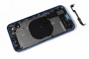 تعویض شاسی آیفون XR