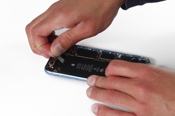 کالبد شکافی آیفون XR