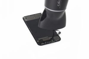 کالبد شکافی آیفون XR