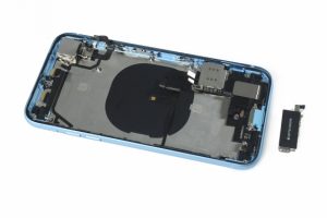 تعویض کانکتور شارژ آیفون XR