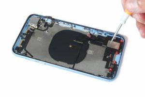 تعویض کانکتور شارژ آیفون XR