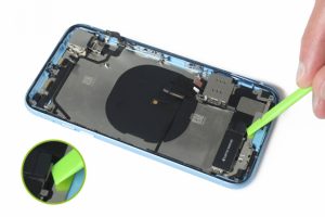 تعویض کانکتور شارژ آیفون XR