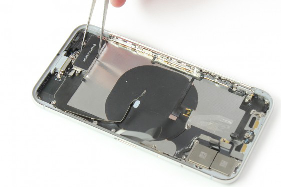 تعویض کانکتور شارژ آیفون X