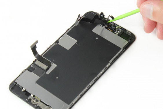 تعویض دوربین جلو آیفون 8 پلاس