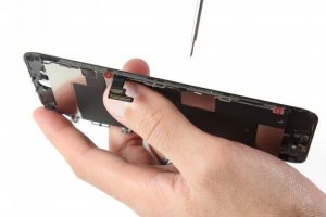 تعویض تاچ و ال سی دی آیفون 8 پلاس