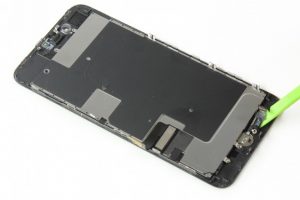 تعویض تاچ و ال سی دی آیفون 8 پلاس