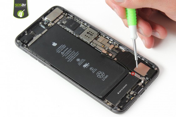 تعویض آنتن GSM آیفون 8 پلاس