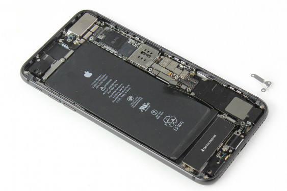 تعویض آنتن GSM آیفون 8 پلاس