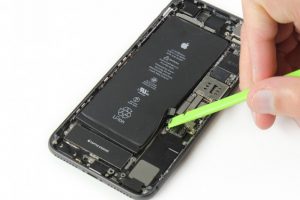 تعویض آنتن GSM آیفون 8 پلاس