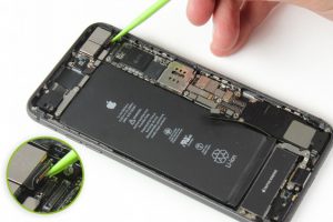 تعویض دوربین عقب آیفون 8 پلاس