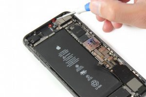 تعویض آنتن وای فای آیفون 8 پلاس