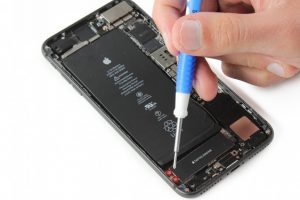 تعویض ویبراتور آیفون 8 پلاس