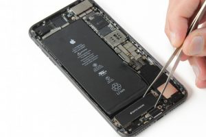 تعویض ویبراتور آیفون 8 پلاس