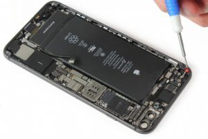 تعویض مادربرد آیفون 8 پلاس