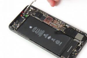 تعویض مادربرد آیفون 8 پلاس