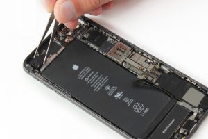 تعویض مادربرد آیفون 8 پلاس