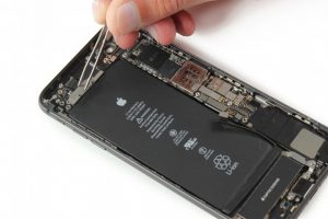 تعویض مادربرد آیفون 8 پلاس