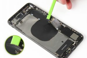 تعویض آنتن NFC آیفون 8 پلاس