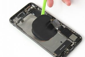 تعویض آنتن NFC آیفون 8 پلاس