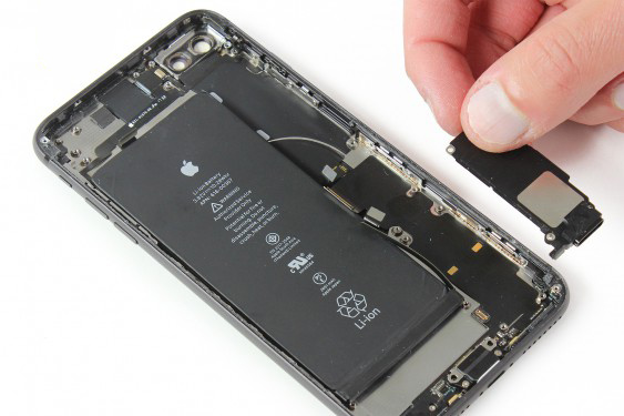 تعویض کانکتور شارژ آیفون 8 پلاس