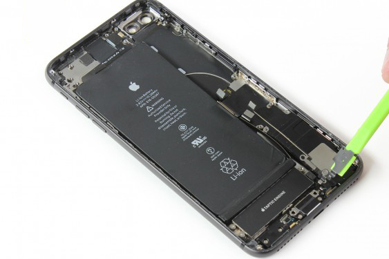 تعویض کانکتور شارژ آیفون 8 پلاس