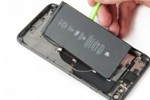 تعویض قاب و شاسی آیفون 8 پلاس