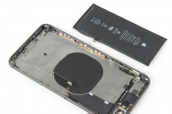 تعویض قاب و شاسی آیفون 8 پلاس