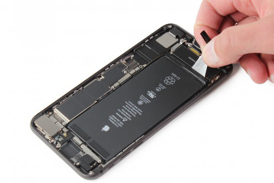 کالبد شکافی آیفون 8 پلاس