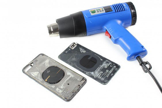 کالبد شکافی آیفون 8 پلاس