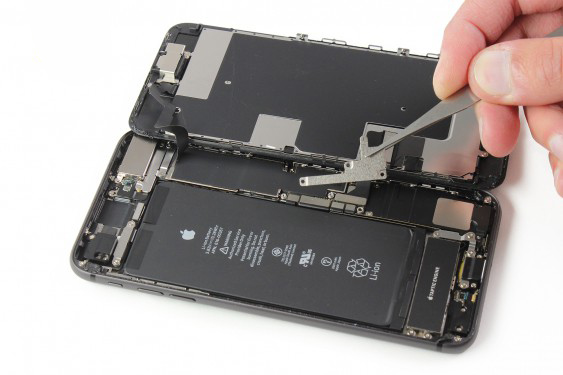 کالبد شکافی آیفون 8 پلاس