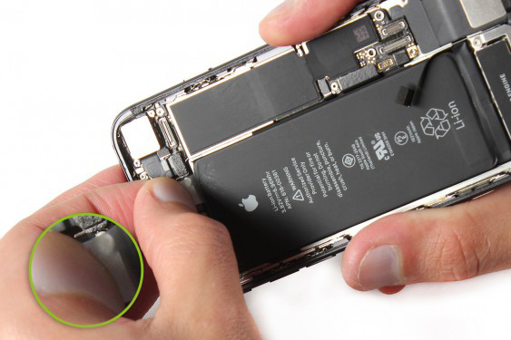 تعویض باتری آیفون 8