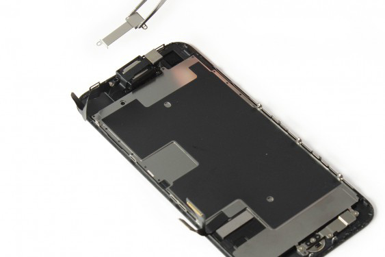 تعویض اسپیکر مکالمه آیفون 8