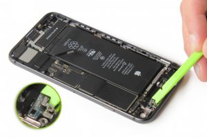 تعویض آنتن وای فای آیفون 8