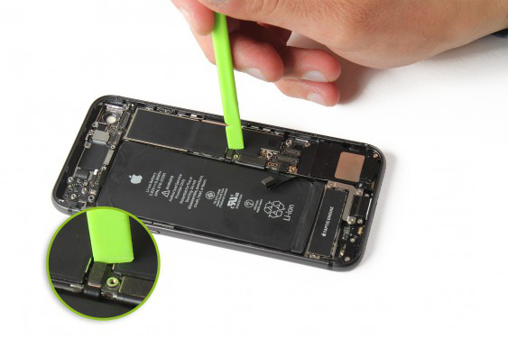 تعویض مادربرد آیفون 8