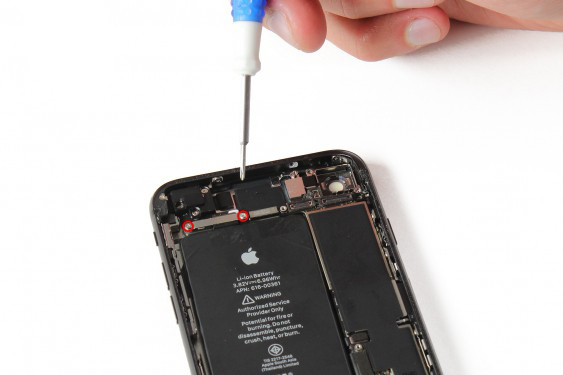 تعویض مادربرد آیفون 8