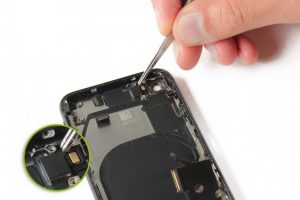 تعویض دکمه صدا و پاور آیفون 8