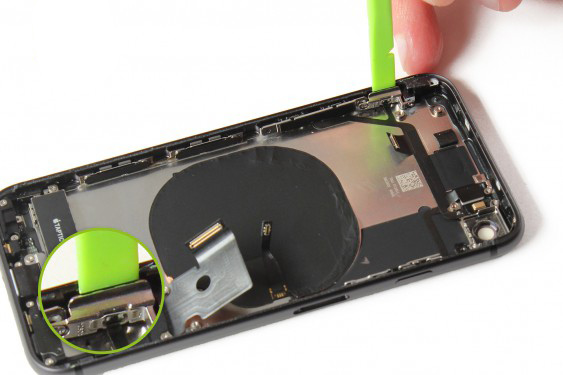 تعویض دکمه صدا و پاور آیفون 8