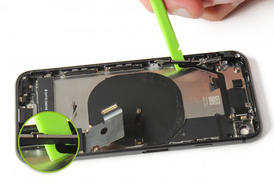 تعویض دکمه صدا و پاور آیفون 8