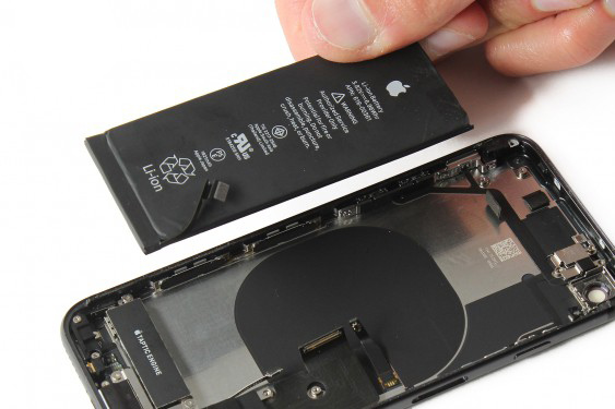 جداسازی باتری آیفون 8