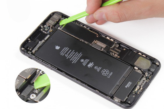 تعویض دوربین عقب آیفون 7 پلاس