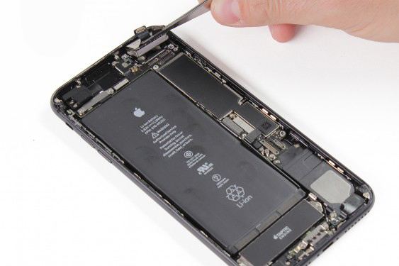 تعویض دوربین عقب آیفون 7 پلاس