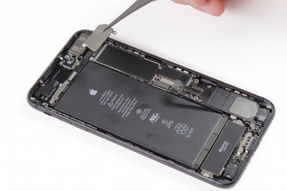 تعویض دوربین عقب آیفون 7 پلاس