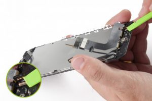 تعویض تاچ و ال سی دی آیفون 7 پلاس